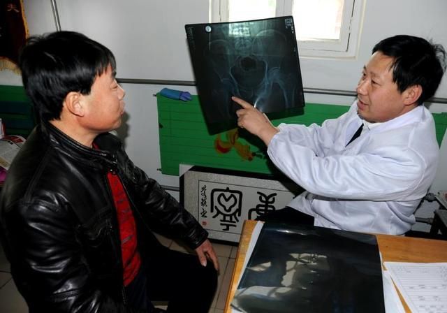 济宁政协常委：30年乡村行医，骑坏12辆自行车